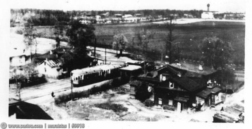Панорама из Профессорского дома в сторону Лесной дачи и Опытных полей Тимирязевской академии. Снимок сделан в период с 1935-1941.